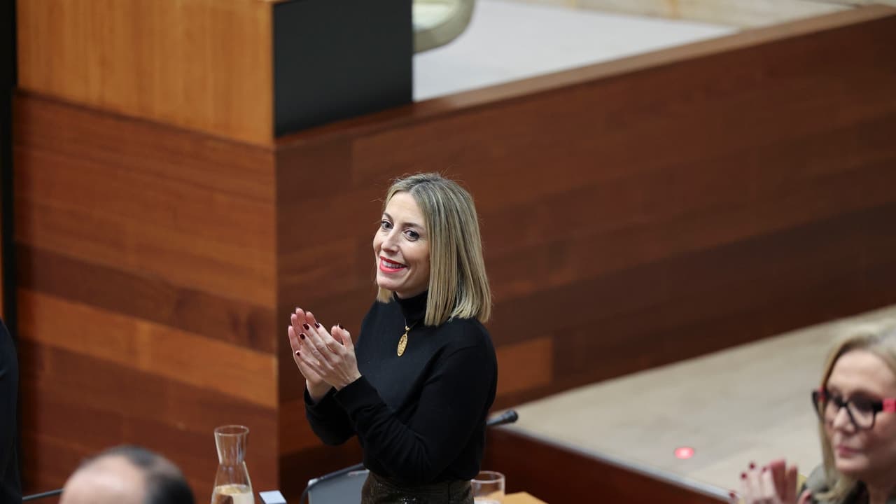 Vox chantajea al PP en Extremadura: la derecha contra el pueblo