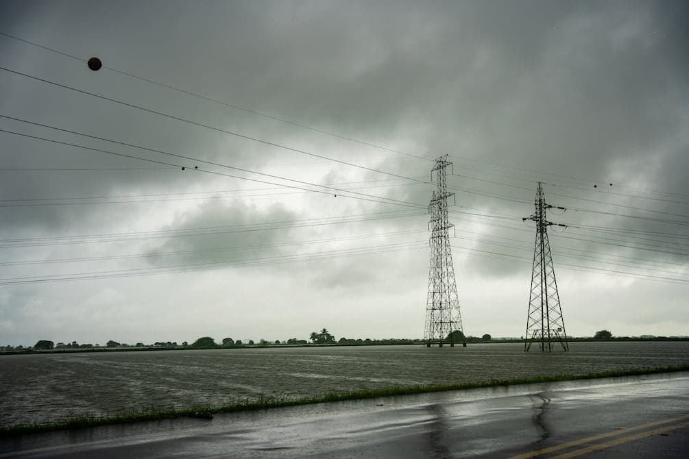 ¿Realmente mejoró el sistema eléctrico ecuatoriano?